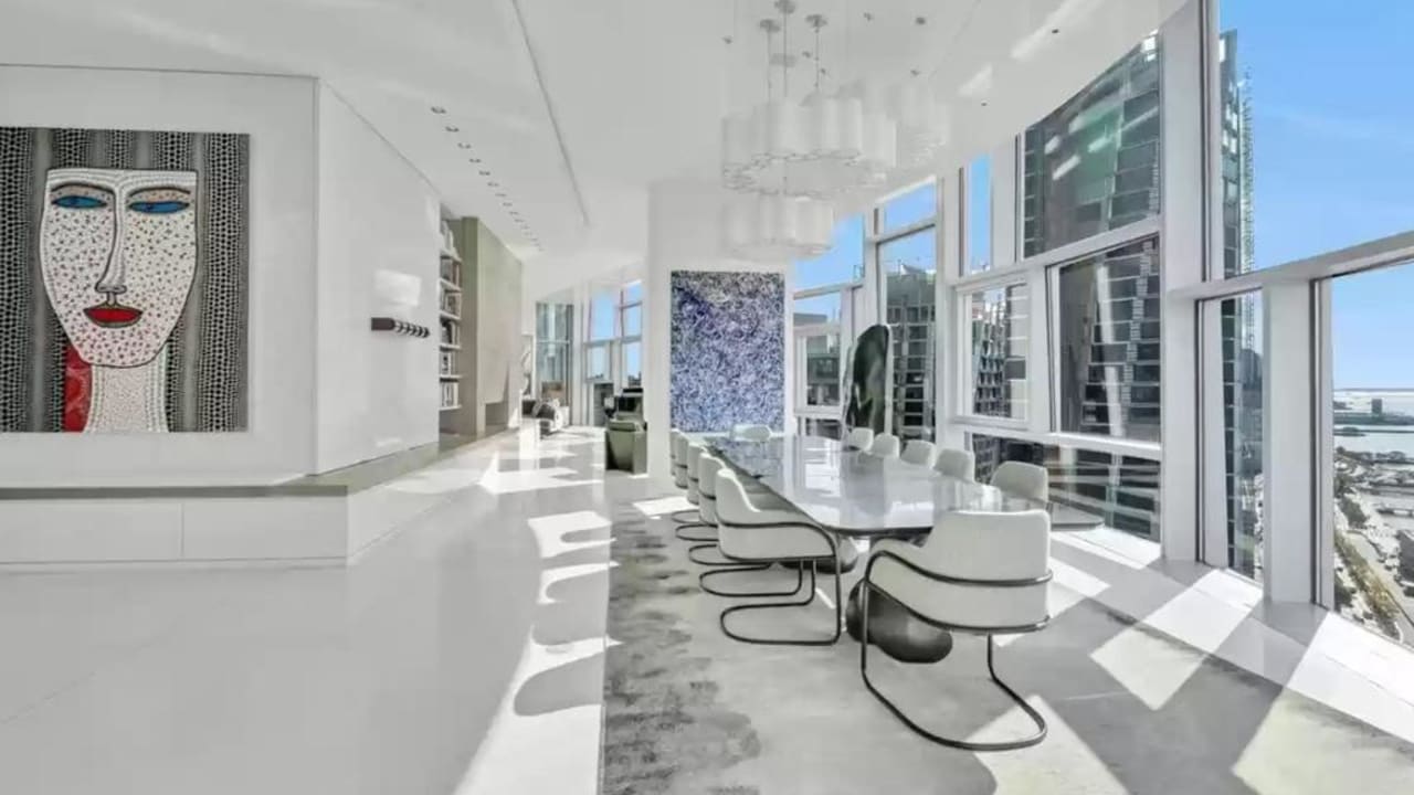 Yachting Townhouse Style Penthouse Rentals photo